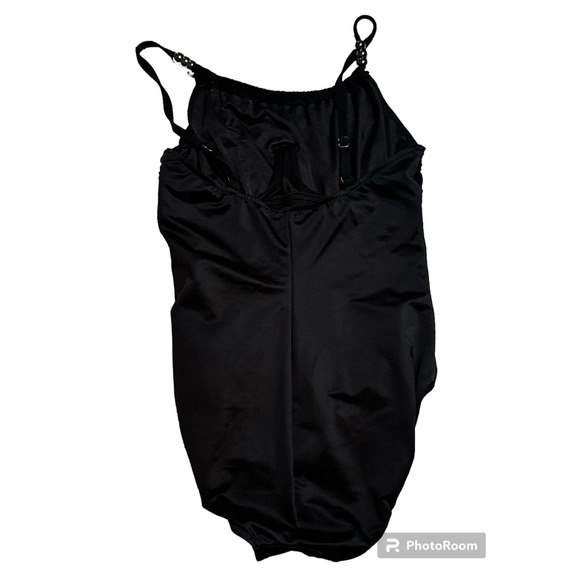 Magic Suit One Piece swimwear - Picture 3 of 4